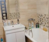 Продать Квартиры вторичка улица Маршала Казакова  70 к1 с1 