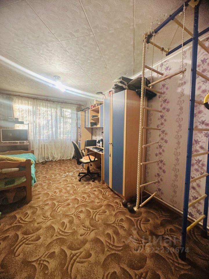 Продажа 3-комн квартиры на вторичном рынке д. Иваново, 17М