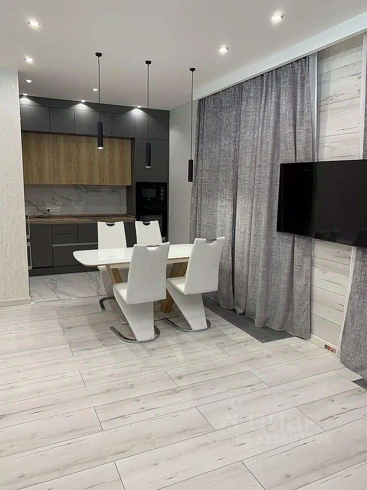 Аренда 3-комн квартиры на вторичном рынке Ленинградский проспект, 36с38