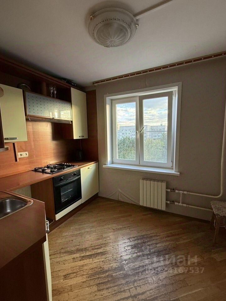 Продажа 2-комн квартиры на вторичном рынке Жуковский, улица Баженова, 15