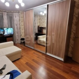 Продажа 1-комн квартиры на вторичном рынке улица Валерия Гаврилина,  д. 5