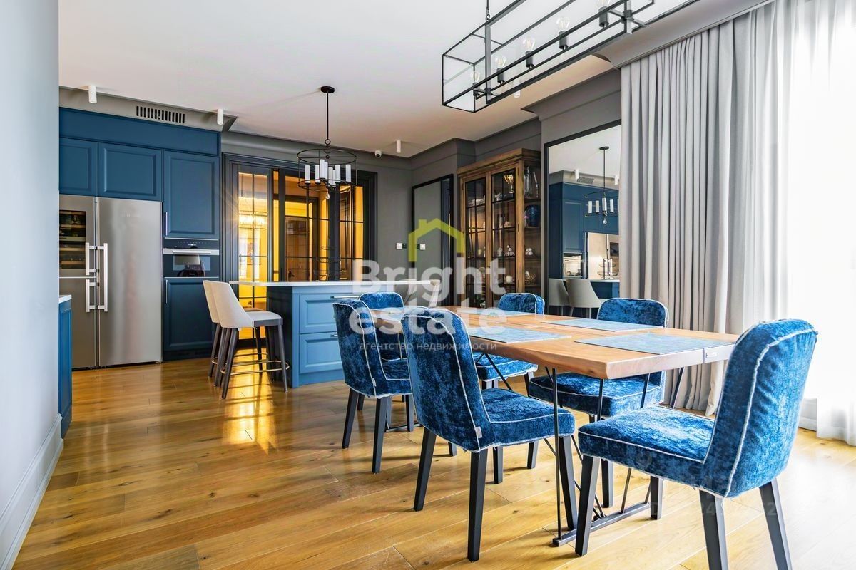 Продажа 4-комн квартиры на вторичном рынке Малая Пироговская улица, 8