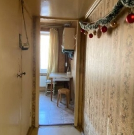 Продажа 3-комн квартиры на вторичном рынке ул Молостовых,  д. 11,  к. 1