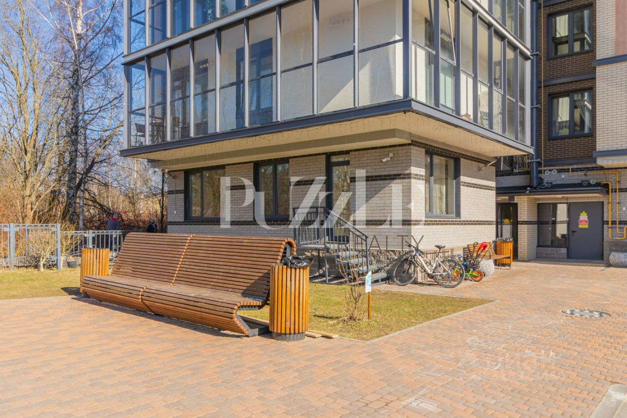 Продажа 1-комн квартиры на вторичном рынке пос. Лисий Нос, Ивановская улица, 10