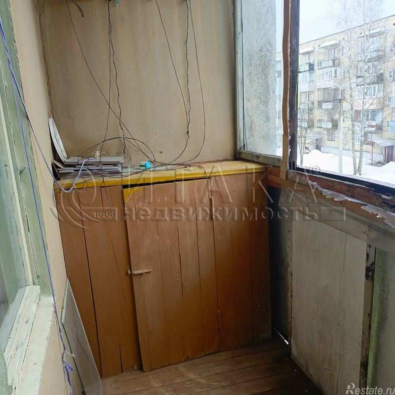 Продажа 3-комн квартиры на вторичном рынке Подпорожье, Строителей ул., д. 7а