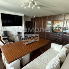 Продажа 3-комн квартиры на вторичном рынке Полянка М. ул,  д. 8