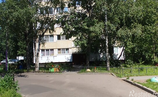 Продажа 1-комн квартиры на вторичном рынке Суздальский пр-кт,  д. 65