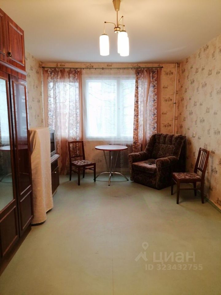 Продажа комнаты улица Летчика Пилютова, 5