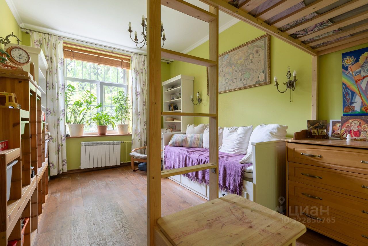 Продажа 2-комн квартиры на вторичном рынке улица Гастелло, 26