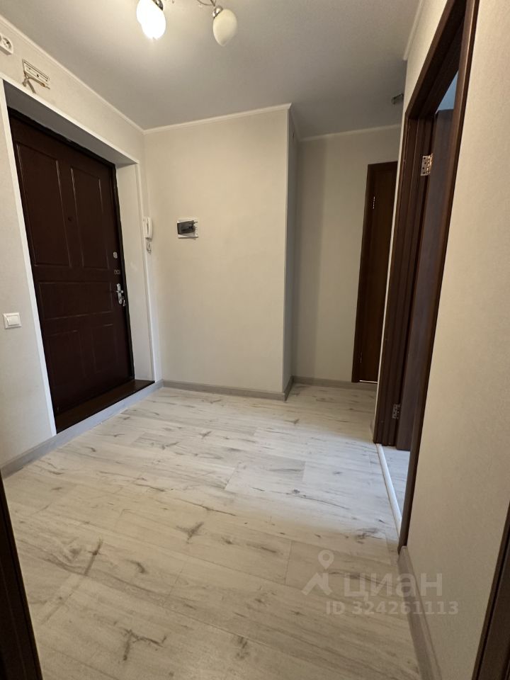 Продажа 2-комн квартиры на вторичном рынке Угличская улица, 4