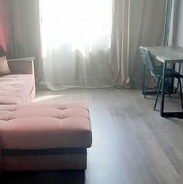 Продажа 3-комн квартиры на вторичном рынке Ветеранов пр-кт,  д. 3 к3