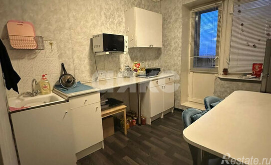 Продажа 1-комн квартиры на вторичном рынке Новокосинская улица,  д. 13 к2