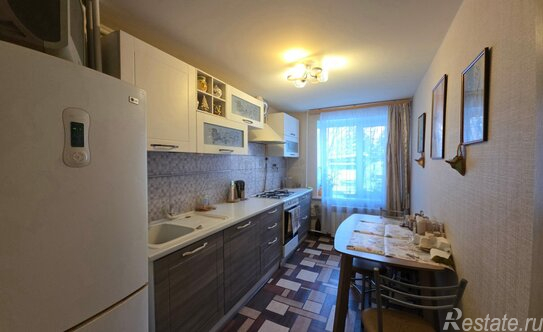 Продажа 3-комн квартиры на вторичном рынке Подольск, ул 50 лет ВЛКСМ,  д. 6