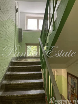 Продажа 2-комн квартиры на вторичном рынке ул. Артамонова,  д. 10
