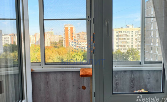 Продажа 2-комн квартиры на вторичном рынке Парковая 13-я ул,  д. 31 к2