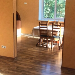 Продажа 4-комн квартиры на вторичном рынке Таллинская улица,  д. 8