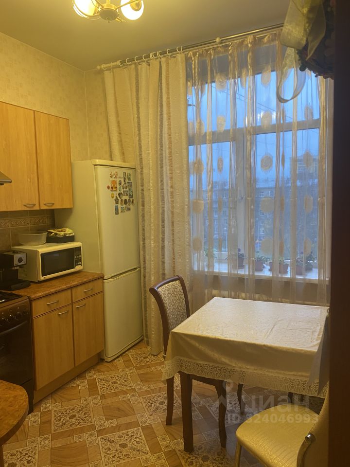 Продажа 2-комн квартиры на вторичном рынке Благодатная улица, 16