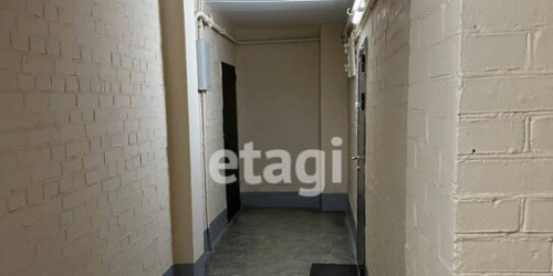 3-комн квартира улица Бутлерова,  д. 8
