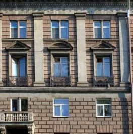 Продажа 2-комн квартиры на вторичном рынке ул Сердобольская,  д. 1