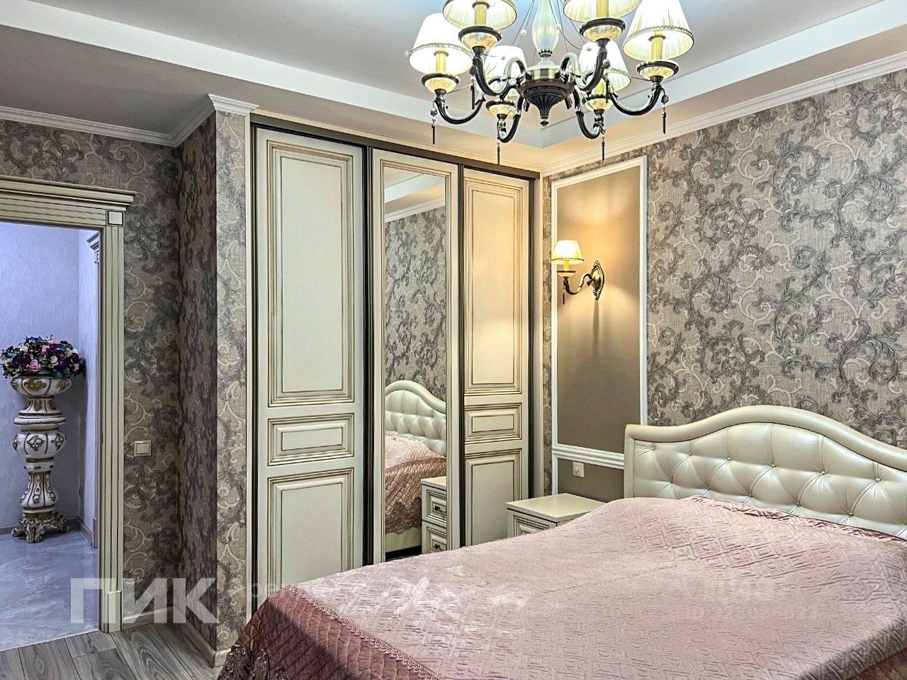 Аренда 2-комн квартиры на вторичном рынке Красногорск, улица Игоря Мерлушкина, 10