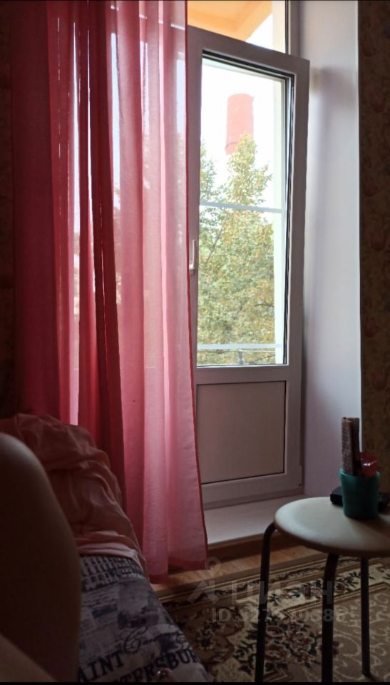 Продажа 5-комн квартиры на вторичном рынке Новгородская улица, 5