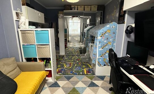 Продажа 3-комн квартиры на вторичном рынке Московский г, Бианки ул,  д. 13