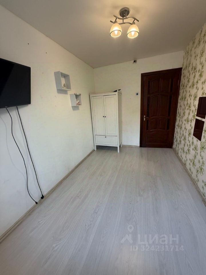 Аренда 3-комн квартиры на вторичном рынке Сормовская улица, 17К2