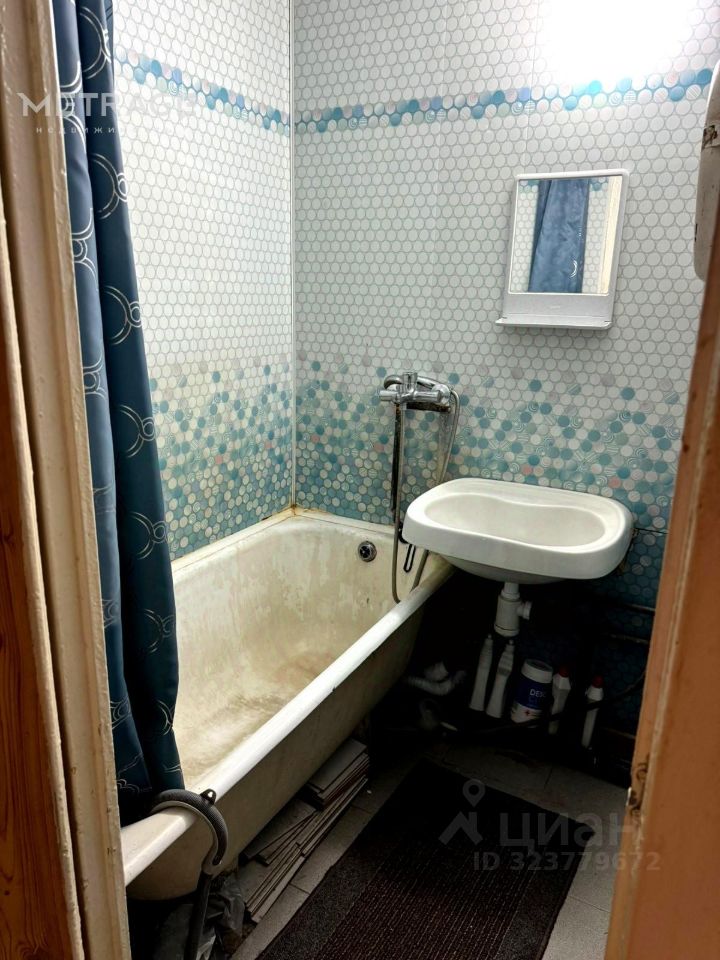 Продажа 2-комн квартиры на вторичном рынке Профсоюзная улица, 130К2