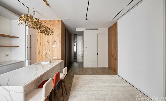 Продажа 3-комн квартиры на вторичном рынке Мантулинская улица,  д. 9 к5