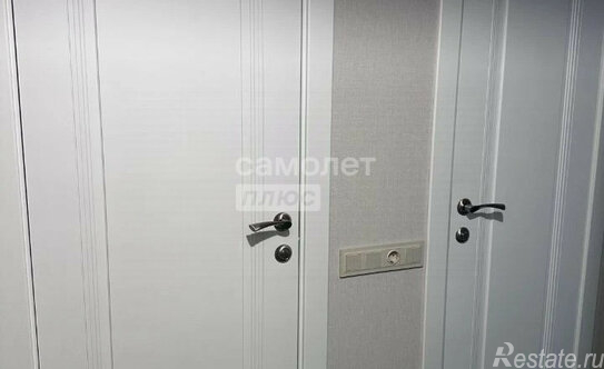 Продажа 2-комн квартиры на вторичном рынке Осенняя улица,  д. 22