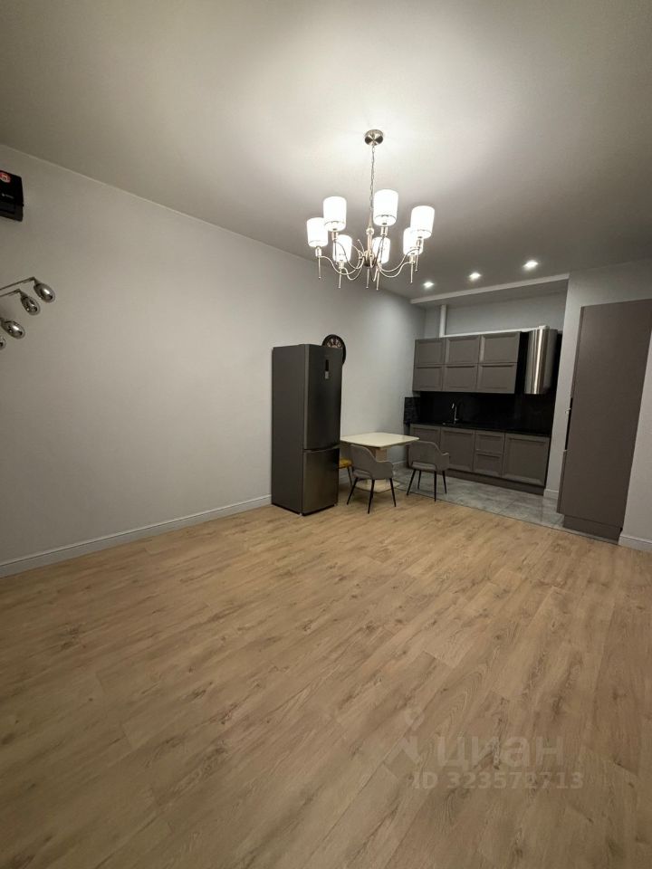 Аренда 3-комн квартиры на вторичном рынке проспект Генерала Дорохова, 39к2Л