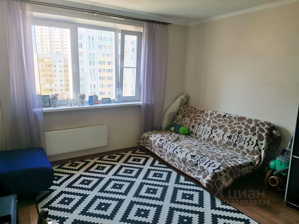 Продажа 2-комн квартиры на вторичном рынке улица Марьинский Парк, 41К1