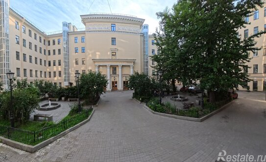 Продажа 4-комн квартиры на вторичном рынке Литейный пр-кт,  д. 51