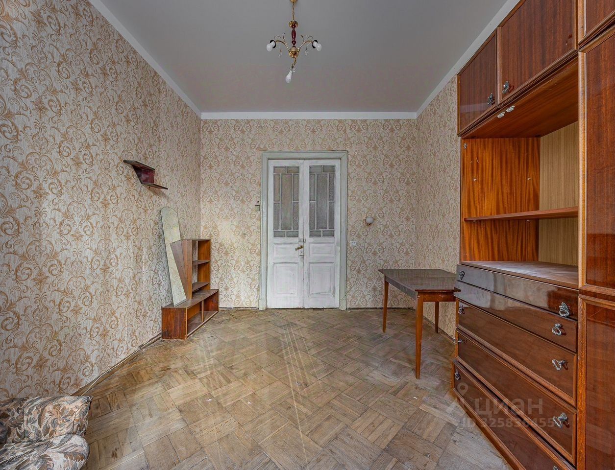 Продажа 6-комн квартиры на вторичном рынке Введенская улица, 14