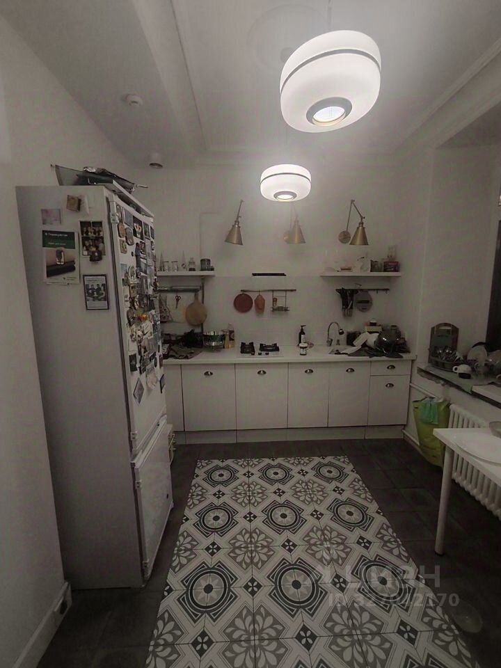 Продажа 3-комн квартиры на вторичном рынке Факультетский переулок, 3