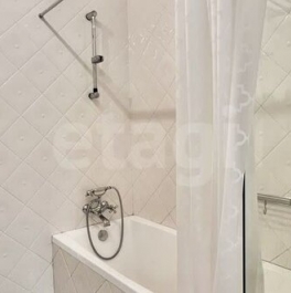 Продажа 2-комн квартиры на вторичном рынке Космонавтов пр-кт,  д. 61 к2