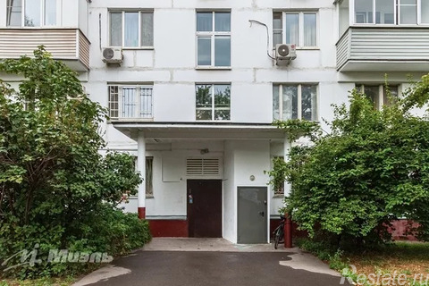 Продажа 3-комн квартиры на вторичном рынке 2-я Синичкина ул,  д. 13