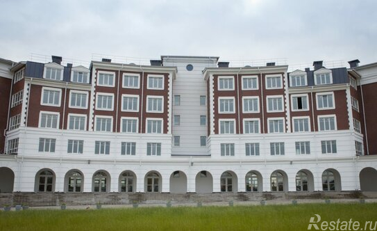 Продажа 3-комн квартиры на вторичном рынке Пушкин г, Анциферовская (Гуммолосары) ул,  д. 12