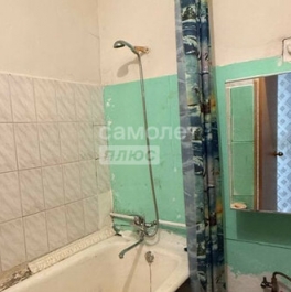 Продажа 2-комн квартиры на вторичном рынке Кронштадт г, Посадская ул,  д. 12