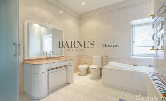 Продажа 5-комн квартиры на вторичном рынке Обыденский 2-й пер,  д. 11