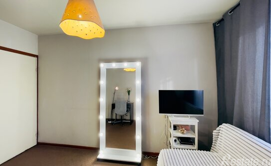 Продажа 2-комн квартиры на вторичном рынке улица Молдагуловой,  д. 28 к1