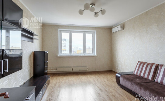 Продажа 2-комн квартиры на вторичном рынке Елецкая улица,  д. 9 к2