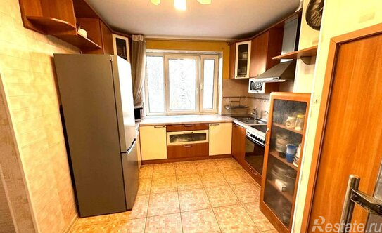 Продажа 4-комн квартиры на вторичном рынке улица Латышских Стрелков,  д. 5 к2