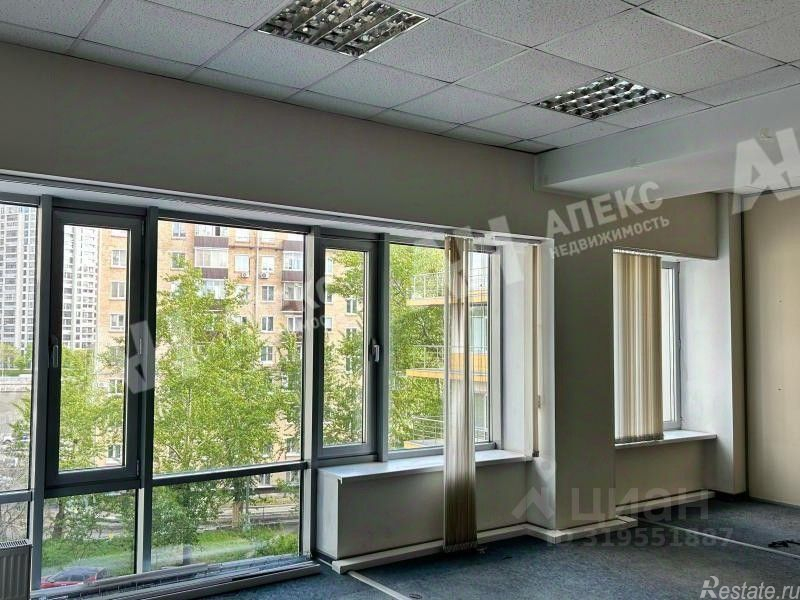 Продажа офиса Дербеневская наб,  д. 11
