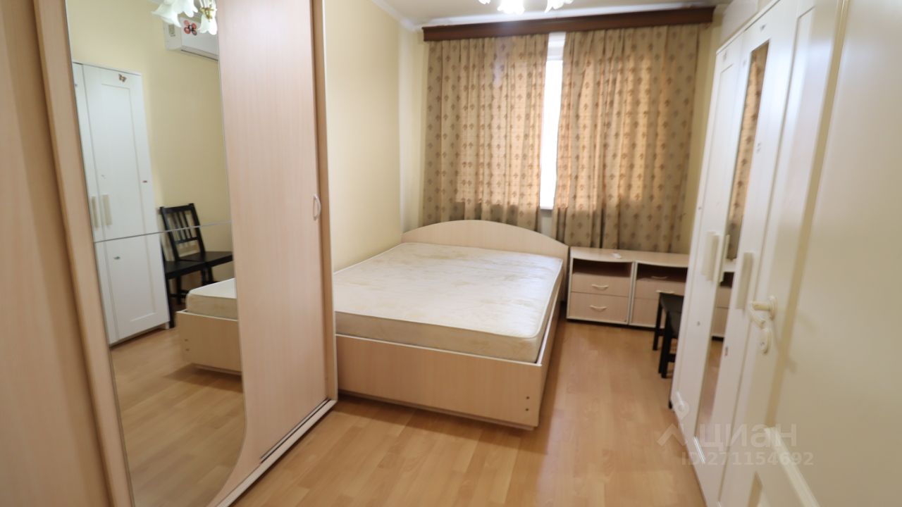 Аренда 2-комн квартиры на вторичном рынке улица Маршала Тухачевского, 35к1