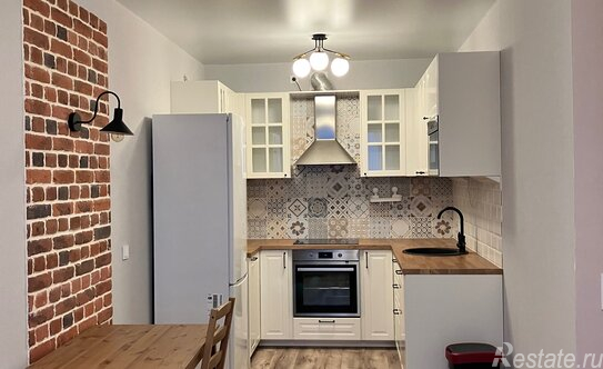 Продажа 1-комн квартиры на вторичном рынке проспект Героев,  д. 31