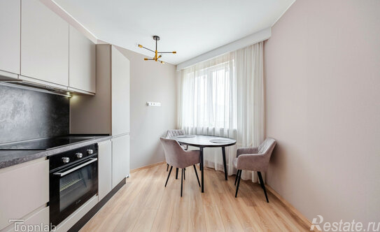 Продажа 1-комн квартиры на вторичном рынке Заозёрная улица