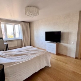 Продажа 2-комн квартиры на вторичном рынке ул Сайкина,  д. 19