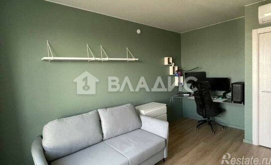 Продажа 2-комн квартиры на вторичном рынке Котельники, Сосновая улица,  д. 2