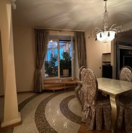 Продажа 5-комн квартиры на вторичном рынке улица Дыбенко,  д. 16 к1